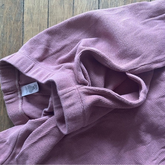 Victoria Secret Lounge Set - Picture 5 of 5